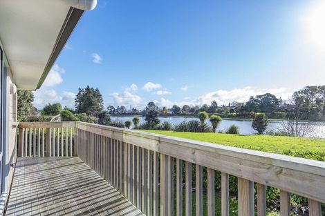 Photo of property in 2f Wood Street, Papakura, 2110