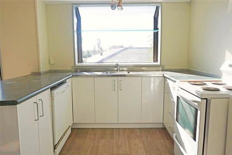 Photo of property in 3 Justamere Place, Weymouth, Auckland, 2103