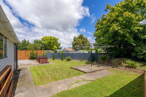 Photo of property in 77 Kent Street, Carterton, 5713