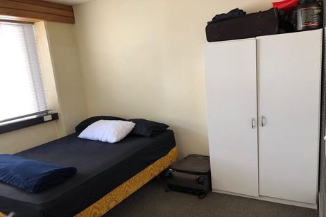 Photo of property in 17f Albert Street, Palmerston North, 4414