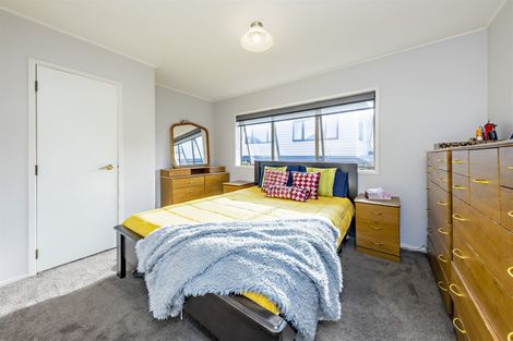 Photo of property in 47 Evans Road, Weymouth, Auckland, 2103