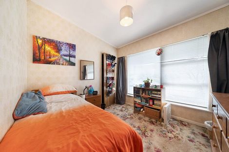 Photo of property in 80 Bruce Road, Glenfield, Auckland, 0629