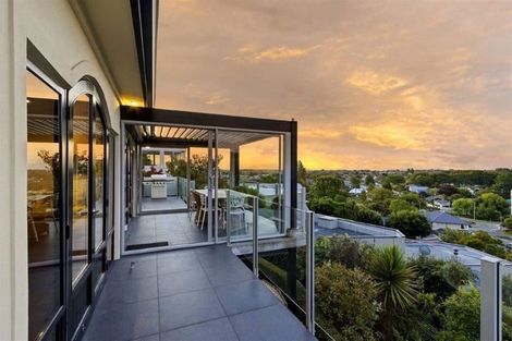 Photo of property in 39 Overdale Drive, Cashmere, Christchurch, 8022