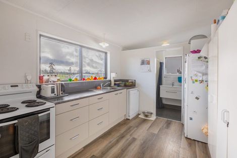 Photo of property in 262 Burnside Road, Ashley Clinton, Takapau, 4288