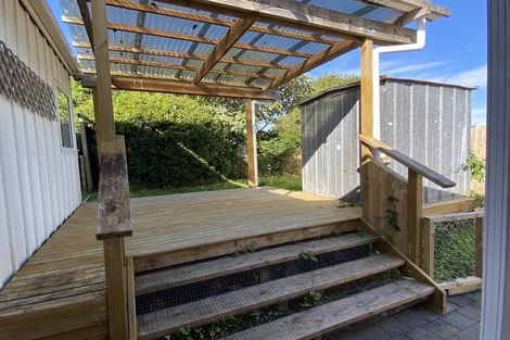 Photo of property in 1a Wiriana Place, Stanmore Bay, Whangaparaoa, 0932