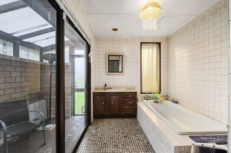 Photo of property in 82 Aotea Crescent, Tokoroa, 3420