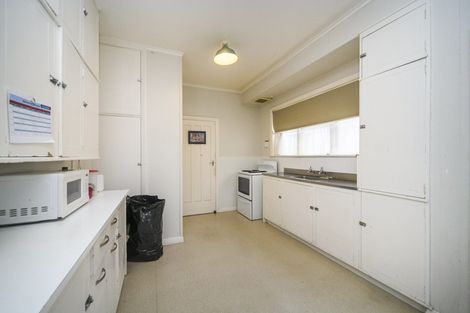 Photo of property in 63 Park Road, West End, Palmerston North, 4412