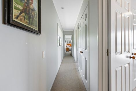 Photo of property in 7 Prospect Street, Russell, 0202