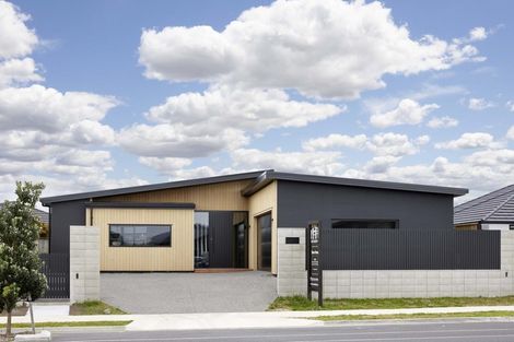 Photo of property in 187 Te Okuroa Drive, Papamoa, 3118