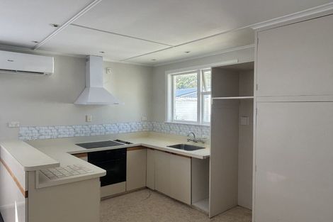 Photo of property in 14 Wairau Road, Picton, 7220