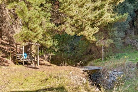 Photo of property in 2 Mount Herbert Peak Road, Diamond Harbour, 8972