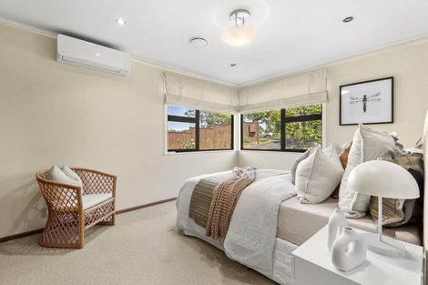 Photo of property in 8 Kauri Road, Birkenhead, Auckland, 0626