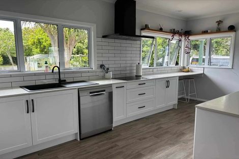 Photo of property in 53 Keepa Road, Coastlands, Whakatane, 3191