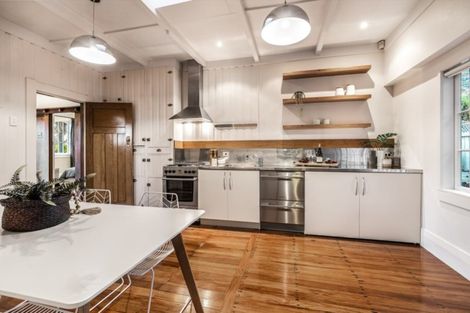 Photo of property in 5 Keystone Avenue, Mount Roskill, Auckland, 1041