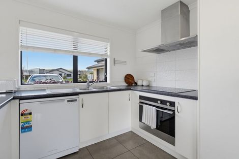 Photo of property in 63 Carroll Place, Owhata, Rotorua, 3010