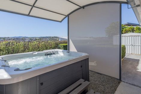 Photo of property in 43 Abby Close, Pukekohe, 2120