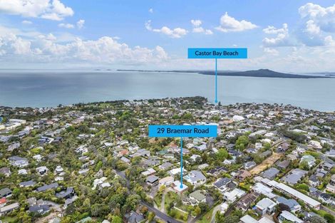 Photo of property in 29 Braemar Road, Castor Bay, Auckland, 0620