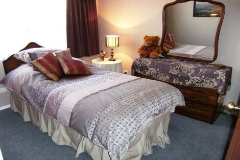 Photo of property in 9a Manchester Street, Levin, 5510