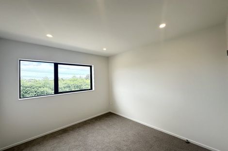 Photo of property in 137 Grove Road, Papakura, 2110