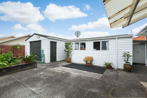 Photo of property in 18 Carisbrooke Street, Katikati, 3129