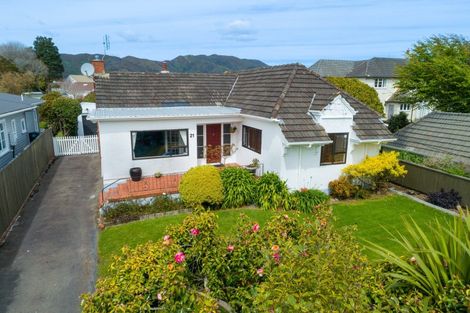 Photo of property in 21 Hathaway Avenue, Boulcott, Lower Hutt, 5010