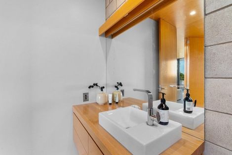 Photo of property in 30b Thackeray Street, Hamilton Lake, Hamilton, 3204