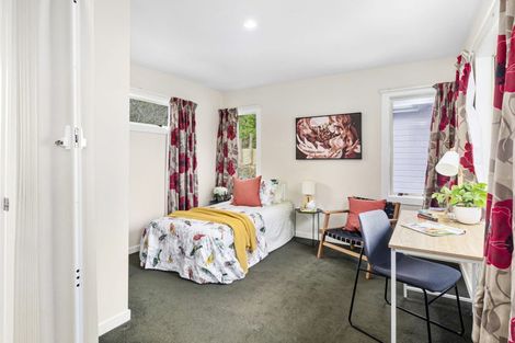 Photo of property in 40b Derwent Street, Island Bay, Wellington, 6023