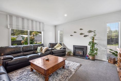 Photo of property in 8 Larches Lane, Kinloch, Taupo, 3377