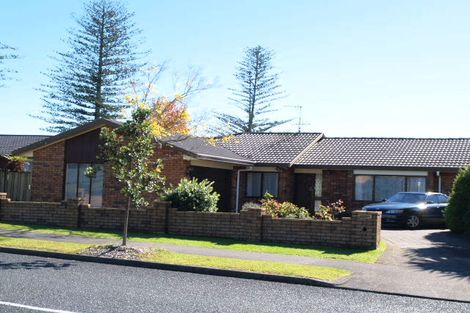 Photo of property in 23 Orangewood Drive, Northpark, Auckland, 2013