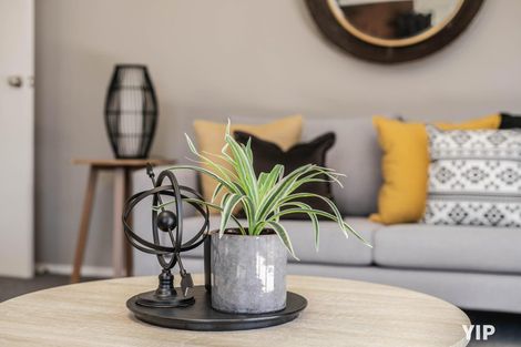 Photo of property in 16 Dominica Crescent, Grenada Village, Wellington, 6037