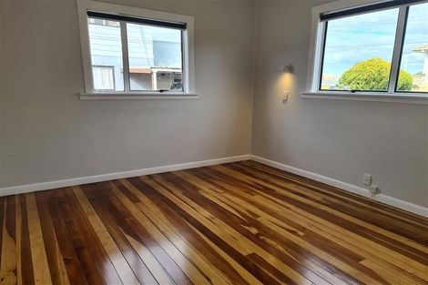 Photo of property in 1/9 Jellicoe Road, Manurewa, Auckland, 2102