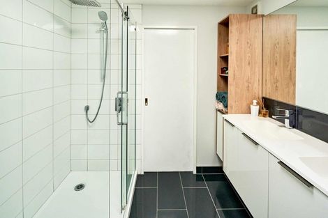 Photo of property in 24 Molyneux Close, Whitby, Porirua, 5024