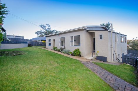 Photo of property in 33 Bernard Street, Kenmure, Dunedin, 9011