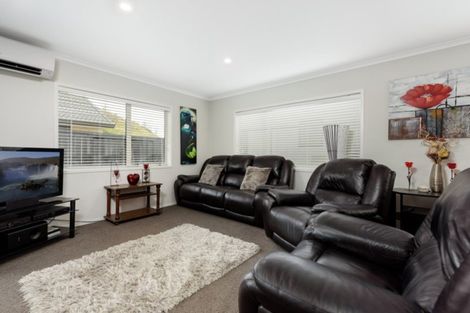 Photo of property in 296 Lakes Boulevard, Pyes Pa, Tauranga, 3112