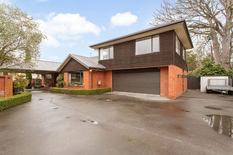 Photo of property in 149 Straven Road, Fendalton, Christchurch, 8014