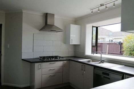 Photo of property in 1/124 Hamilton Avenue, Ilam, Christchurch, 8041