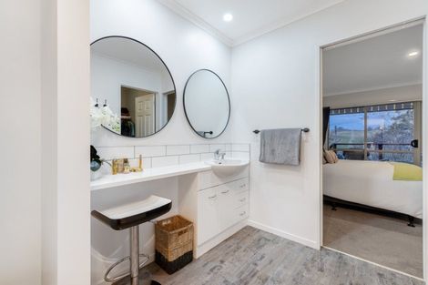 Photo of property in 28 Tuscany Place, Ohauiti, Tauranga, 3112