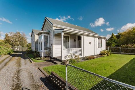 Photo of property in 9 Rawhiti Street, Dannevirke, 4930