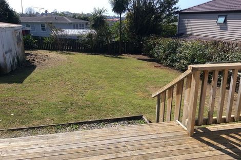 Photo of property in 10 Andrew Road, Howick, Auckland, 2010