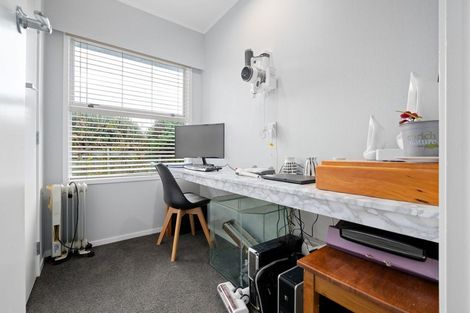 Photo of property in 8 Mckinley Place, Nawton, Hamilton, 3200