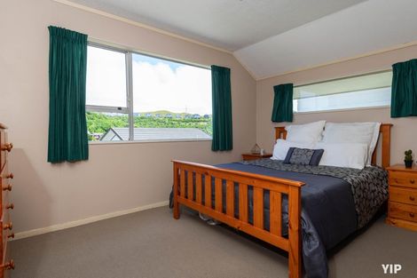Photo of property in 14b Stonefield Place, Johnsonville, Wellington, 6037