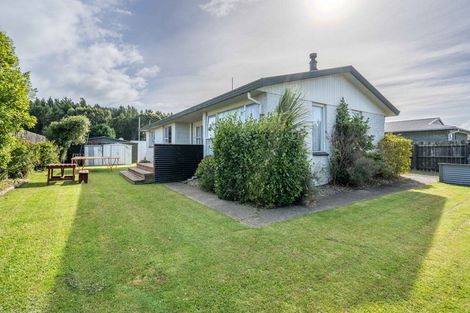 Photo of property in 59 Paisley Street, Kew, Invercargill, 9812