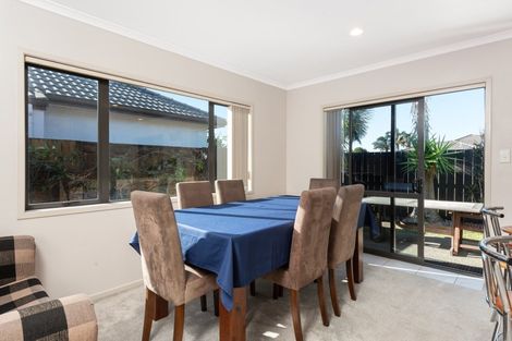 Photo of property in 37 Matene Place, Papamoa Beach, Papamoa, 3118