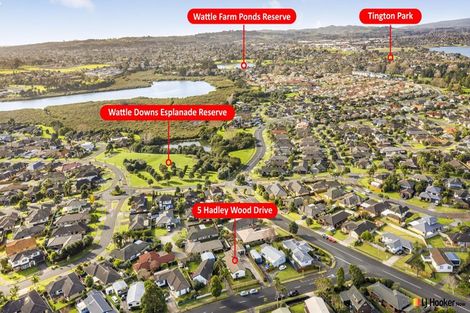 Photo of property in 5 Hadley Wood Drive, Wattle Downs, Auckland, 2103