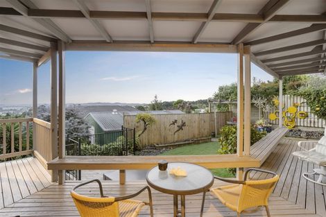 Photo of property in 12 Margan Place, Red Hill, Papakura, 2110