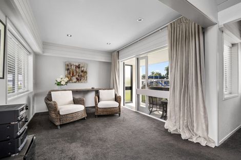 Photo of property in 24 Fifth Avenue, Tauranga, 3110