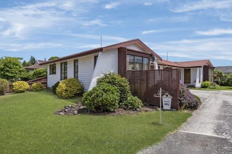 Photo of property in 1/23 Resolution Place, Bryndwr, Christchurch, 8053