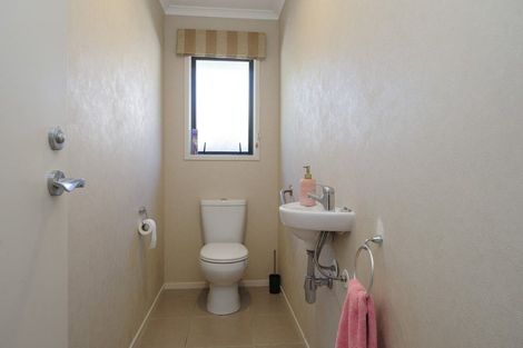 Photo of property in 201a High Street, Dannevirke, 4930