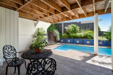 Photo of property in 53 Duncansby Road, Stanmore Bay, Whangaparaoa, 0932