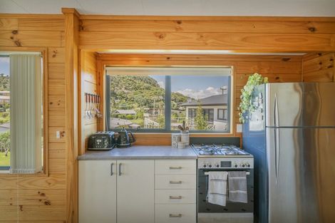 Photo of property in 12 Panorama Avenue, Ferry Landing, Whitianga, 3591